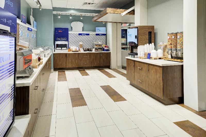 Holiday Inn Express & Suites - King George - Dahlgren By Ihg Alden Exterior foto